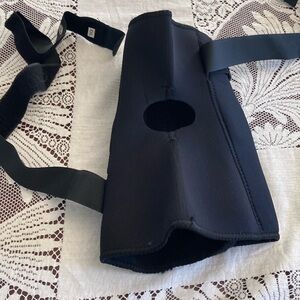 BREG adjustable knee support brace